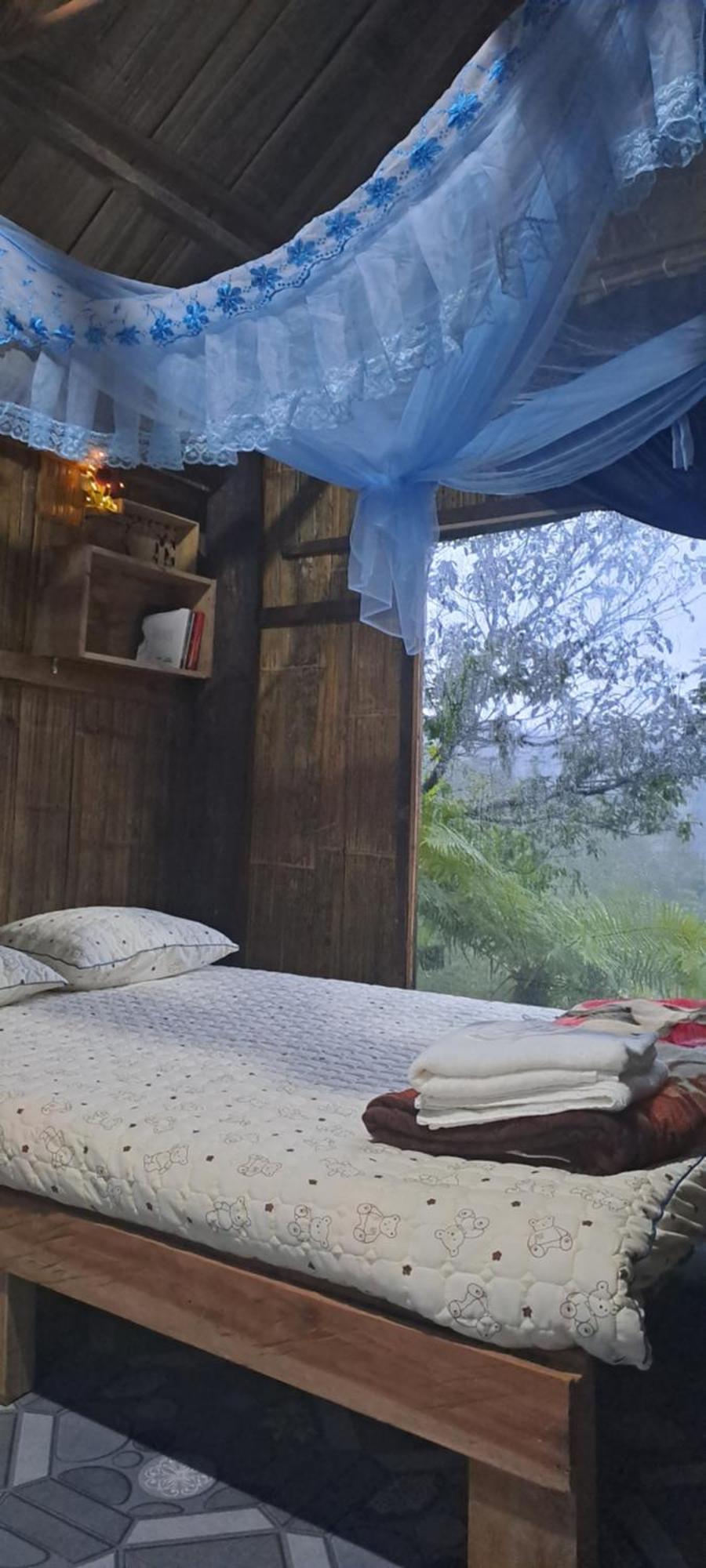 Homestay Niem T'Ri Mang Pen Kon Von Kla Zewnętrze zdjęcie